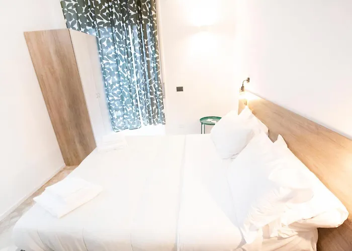 Hall Inn B&B In ChiostroHotel Napoli